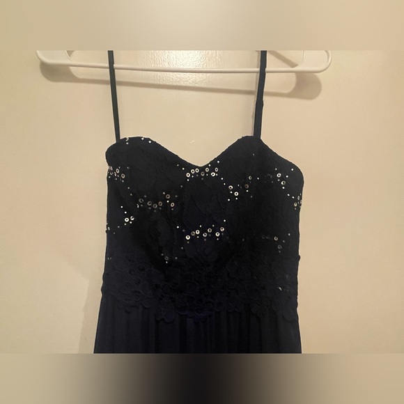 Stunning Navy Sequin Semi Formal or Bridesmaid's Dress 🥂 - Picture 4 of 10